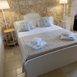 Atagio Luxury Room